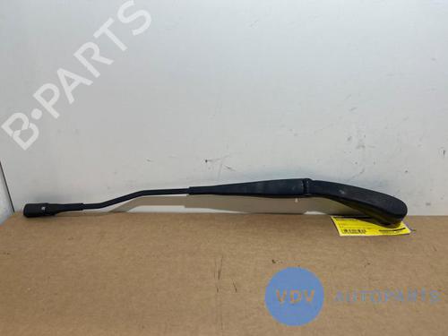 Brazo limpia delantero MERCEDES-BENZ C-CLASS T-Model (S205) C 180 BlueTEC / d (205.236) (116 hp) 26947349
