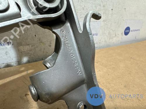 Hinge/Door check strap MERCEDES-BENZ E-CLASS (W211) E 320 CDI (211.022) | BP25968338C146 