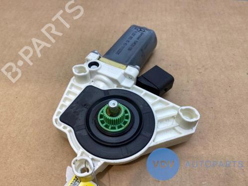 Used Electronic module MERCEDES-BENZ CLS (C218) CLS 350 CDI / d (218.323) (265 hp) 25957035