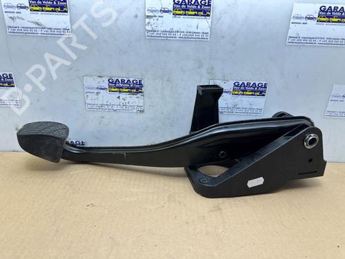 break-pedal-mercedes-benz-a-class-w176-2012-2013-2014-2015-2016-2017-2018-38842590 main image