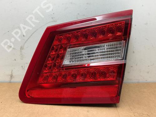 right-taillight-mercedes-benz-e-class-t-model-s212-2009-2010-2011-2012-2013-2014-2015-2016-38820209 main image