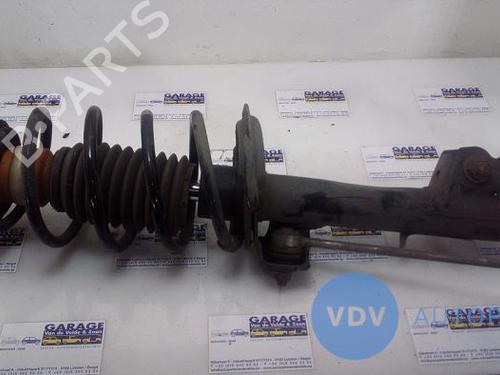 Used Left front shock absorber MERCEDES-BENZ A-CLASS (W169) A 170 (169.032, 169.332) (116 hp) 25942375