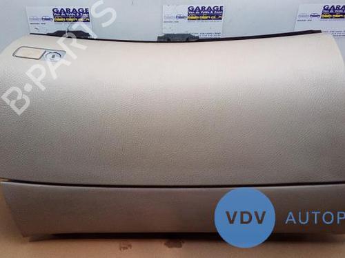Used Glove box MERCEDES-BENZ S-CLASS (W221, V221) S 500 (221.071, 221.171) (388 hp) 25944792