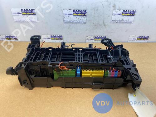 Used Fuse box MERCEDES-BENZ CLA Coupe (C117) CLA 200 CDI / d (117.308) (136 hp) 25957973