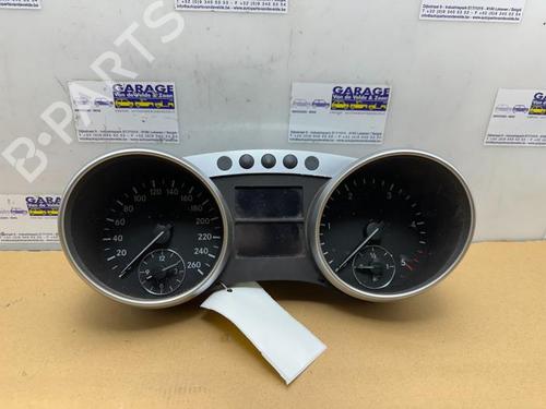 Used Instrument cluster Instrument cluster 38854494 38854494