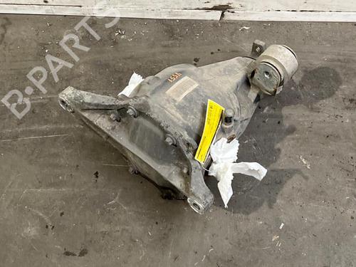 rear-differential-mercedes-benz-e-class-w212-2009-2010-2011-2012-2013-2014-2015-2016-38829952 main image