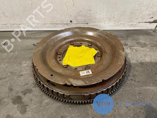 Used Flywheel MERCEDES-BENZ A-CLASS (W177) A 180 d (177.003) (116 hp) 25972734