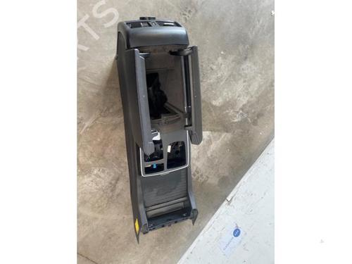 Middle console MERCEDES-BENZ GLE Coupe (C292) 350 d 4-matic (292.323, 292.324) | BP38837679I22 - Image 4