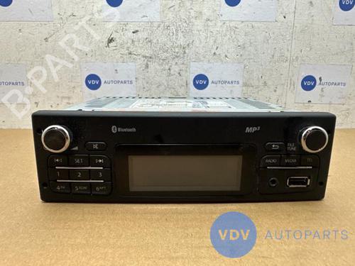 Used Radio MERCEDES-BENZ CITAN Box Body/MPV (W415) 108 CDI (415.601, 415.603) (75 hp) 25966538