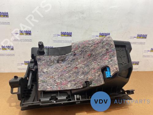 Glove box MERCEDES-BENZ CLA Coupe (C117) CLA 200 CDI / d (117.308) | BP25948395C95
