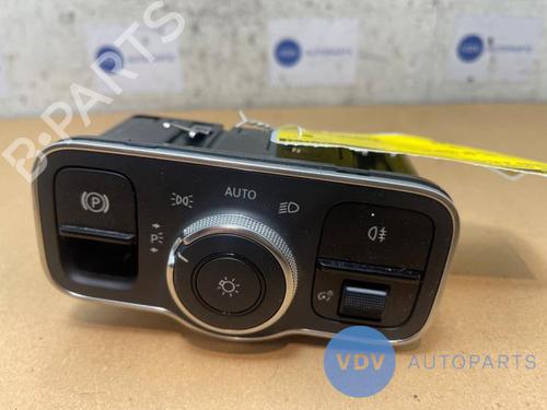 Used Headlight switch MERCEDES-BENZ B-CLASS Sports Tourer (W247) B 180 d (247.003) (116 hp) 25969396