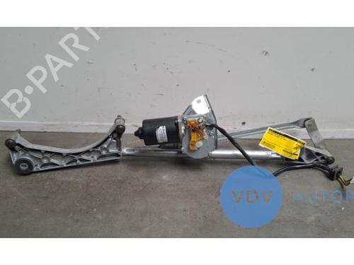 Used Electronic module MERCEDES-BENZ C-CLASS T-Model (S203) C 220 CDI (203.208) (150 hp) 25952552