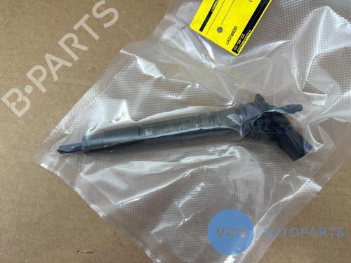Injector MERCEDES-BENZ GL-CLASS (X164) GL 420 CDI 4-matic (164.828) | BP25949144M100 