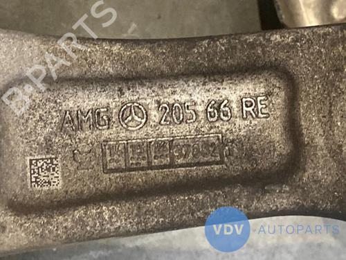 Right front steering knuckle MERCEDES-BENZ C-CLASS Coupe (C205) AMG C 63 (205.386) | BP25948214M26 