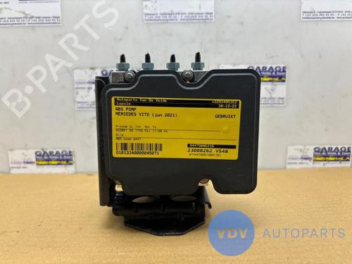 Used ABS pump MERCEDES-BENZ VITO Van (W447) 114 CDI (447.601, 447.603, 447.605) (136 hp) 25957445