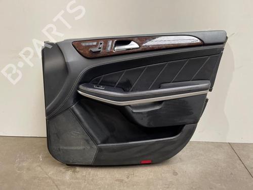 Høyre frontpanel Høyre frontpanel 38828650 38828650