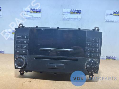 Used Radio MERCEDES-BENZ C-CLASS (W203) C 200 CDI (203.007) (122 hp) 25958727