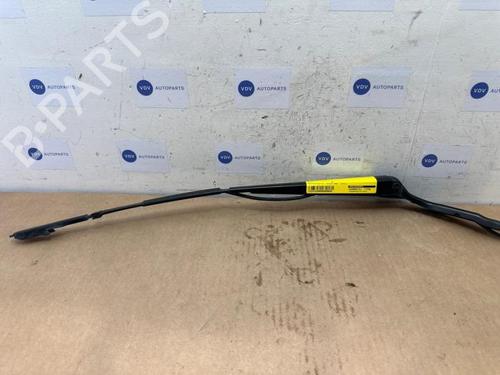 Used Front windshield wiper arm Front windshield wiper arm 38837619 38837619