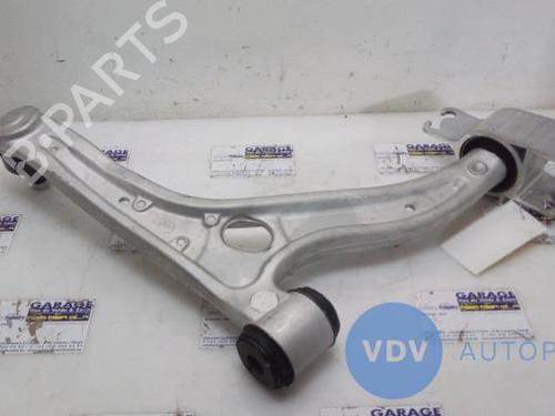 Used Left front suspension arm MERCEDES-BENZ CLA Coupe (C117) CLA 200 CDI / d (117.308) (136 hp) 25942282