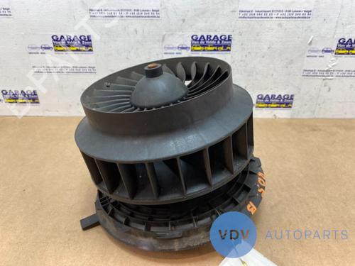 Used Heater blower motor MERCEDES-BENZ C-CLASS (W205) C 220 BlueTEC / d (205.003) (163 hp) 25952226