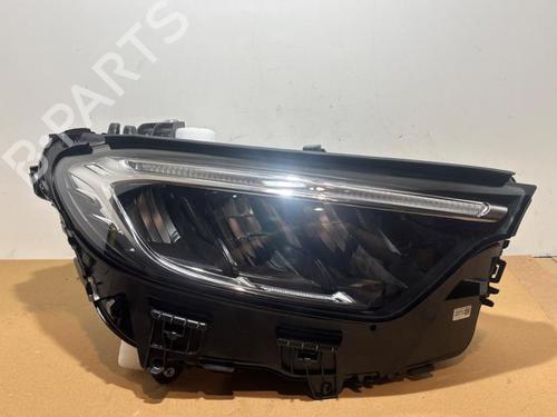 right-headlight-mercedes-benz-eqs-v297-2021-38825460 main image