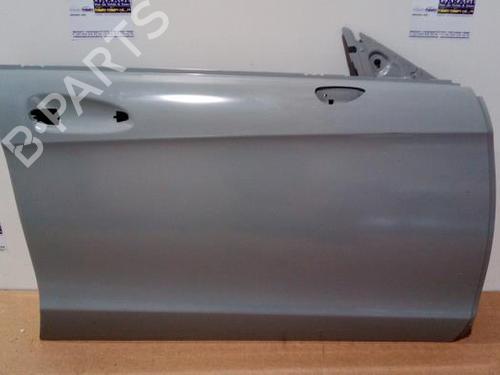 Used Right front door Right front door 38858076 38858076
