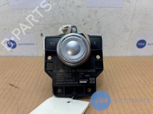 Used Display monitor MERCEDES-BENZ C-CLASS (W204) C 180 CGI (204.049) (156 hp) 25963363
