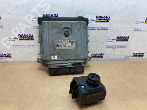 ignition-barrel-mercedes-benz-e-class-coupe-c207-2009-2010-2011-2012-2013-2014-2015-2016-38847776 main image