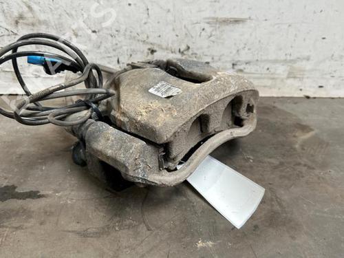 Used Right rear brake caliper Right rear brake caliper MERCEDES-BENZ SPRINTER 5-t Platform/Chassis (B906) 518 CDI (906.153, 906.155, 906.253, 906.255) (184 hp) 39698037 39698037