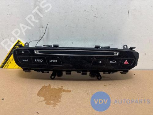 Used Display monitor MERCEDES-BENZ C-CLASS (W205) C 180 BlueTEC / d (205.036) (116 hp) 29466268