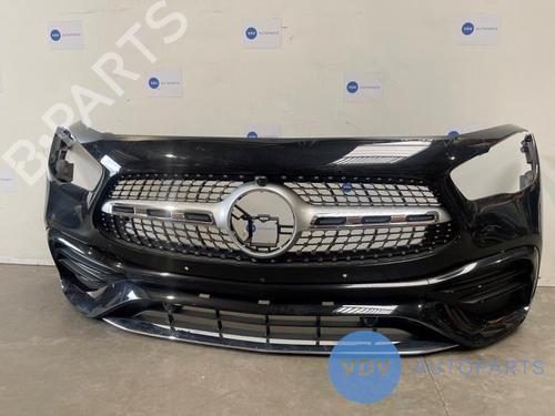 Używane Zderzak przedni MERCEDES-BENZ GLA-CLASS (X156) GLA 250 (156.944) (211 hp) 25963007