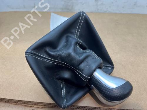 shift-knob-mercedes-benz-cla-coupe-c117-2013-2014-2015-2016-2017-2018-2019-38819463 main image
