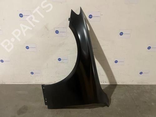 left-front-fenders-mercedes-benz-e-class-w213-2016-38833375 main image