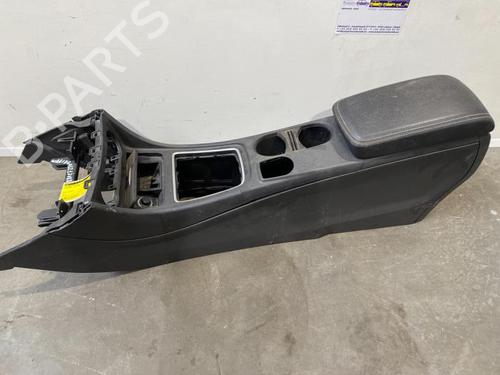 Middle console MERCEDES-BENZ A-CLASS (W176) A 180 CDI / d (176.012) | BP38853206I22 - Image 3