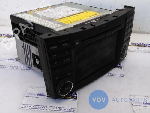 Used Radio MERCEDES-BENZ E-CLASS (W211) E 320 CDI (211.022) (224 hp) 25942522