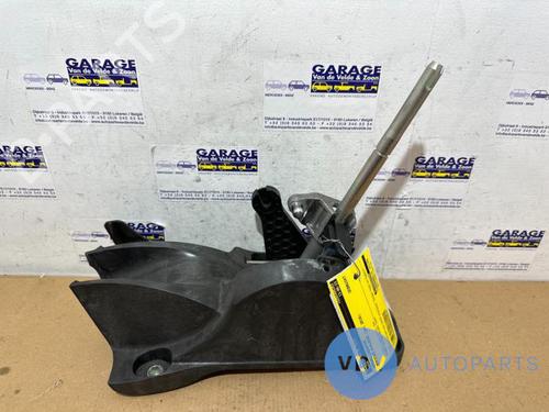 Used Gear lever MERCEDES-BENZ A-CLASS (W176) A 200 CDI / d (176.008) (136 hp) 25950662