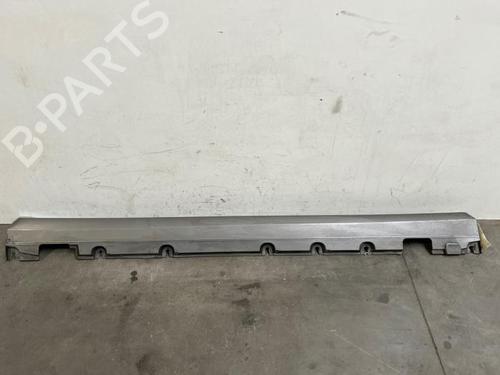 right-sideskirt-mercedes-benz-glk-class-x204-2008-2009-2010-2011-2012-2013-2014-2015-38836837 main image