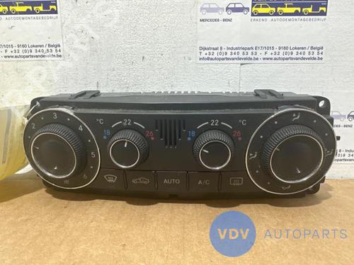 Used Climate control MERCEDES-BENZ C-CLASS (W203) C 200 CDI (203.007) (122 hp) 25948590
