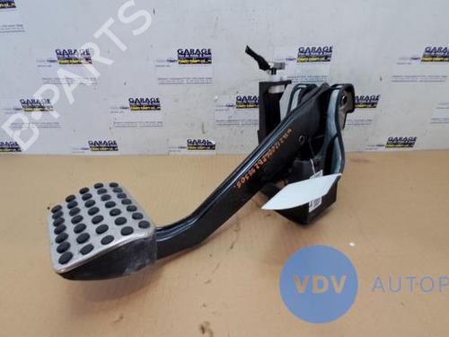 Used Break pedal MERCEDES-BENZ E-CLASS (W212) E 220 CDI (163 hp) 25954716