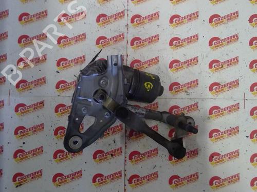 Used Front wiper motor PEUGEOT 5008 (0U_, 0E_) 1.6 HDi (114 hp) 25696106