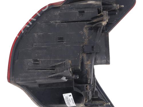 Used Left taillight Left taillight PEUGEOT 3008 I MPV (0U_) 2.0 HDi Hybrid4 (0URHCA) (200 hp) 39727587 39727587