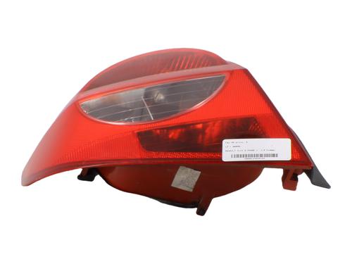 left-taillight-renault-clio-iii-br01-cr01-2005-2006-2007-2008-2009-2010-2011-2012-2013-2014-39255719 main image