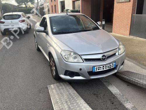 Used Right headlight OPEL TIGRA TwinTop (X04) 1.4 (R97) (90 hp) 30930766
