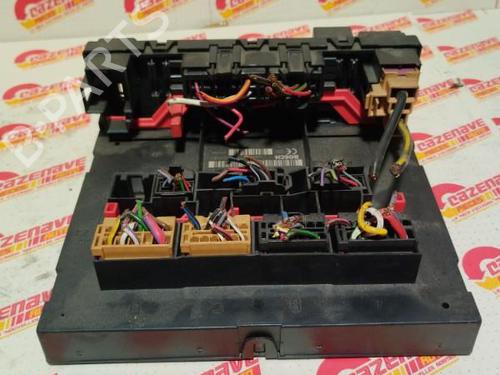 Used Fuse box Fuse box VW TOURAN (1T1, 1T2) 1.9 TDI (105 hp) 25696792 25696792
