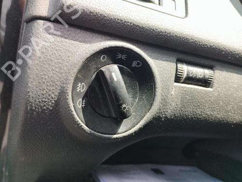 Interruttore luci Interruttore luci VW POLO IV (9N_, 9A_) 1.4 TDI (80 hp) 37023795 37023795