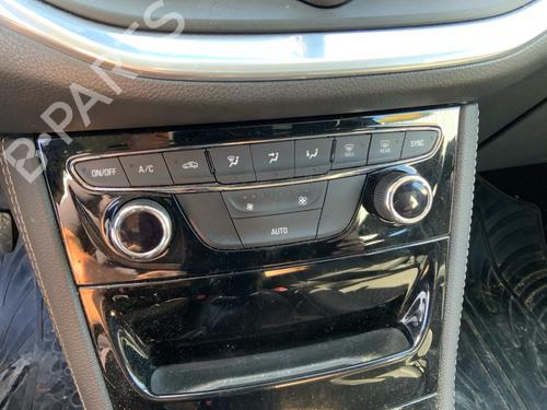 Used Climate control Climate control 39476756 39476756