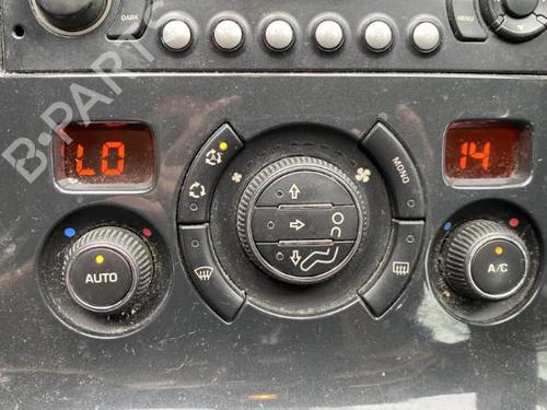 Used Climate control Climate control 25697982 25697982