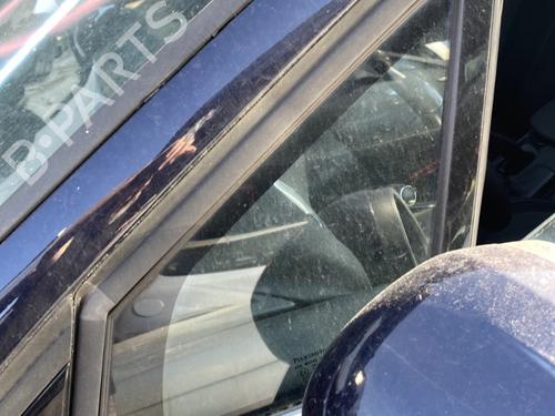 Front left quarter glass CITROËN C4 II (NC_) 1.2 THP 130 (NCHNYM, NCHNYT) 00009201Q5