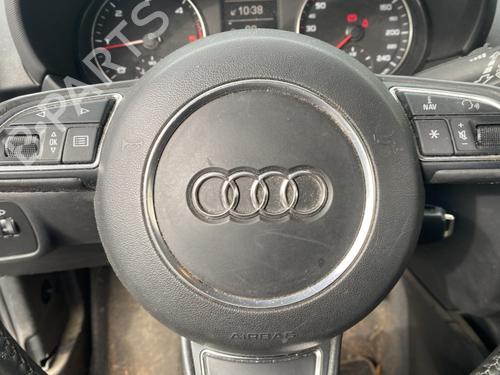 Airbag chauffør AUDI A1 (8X1, 8XK) 1.6 TDI (105 hp) 32993490