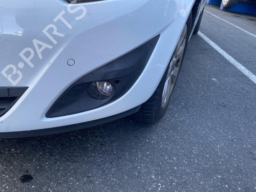 Used Left front fog light Left front fog light OPEL MERIVA B MPV (S10) 1.7 CDTI (75) (110 hp) 30645927 30645927